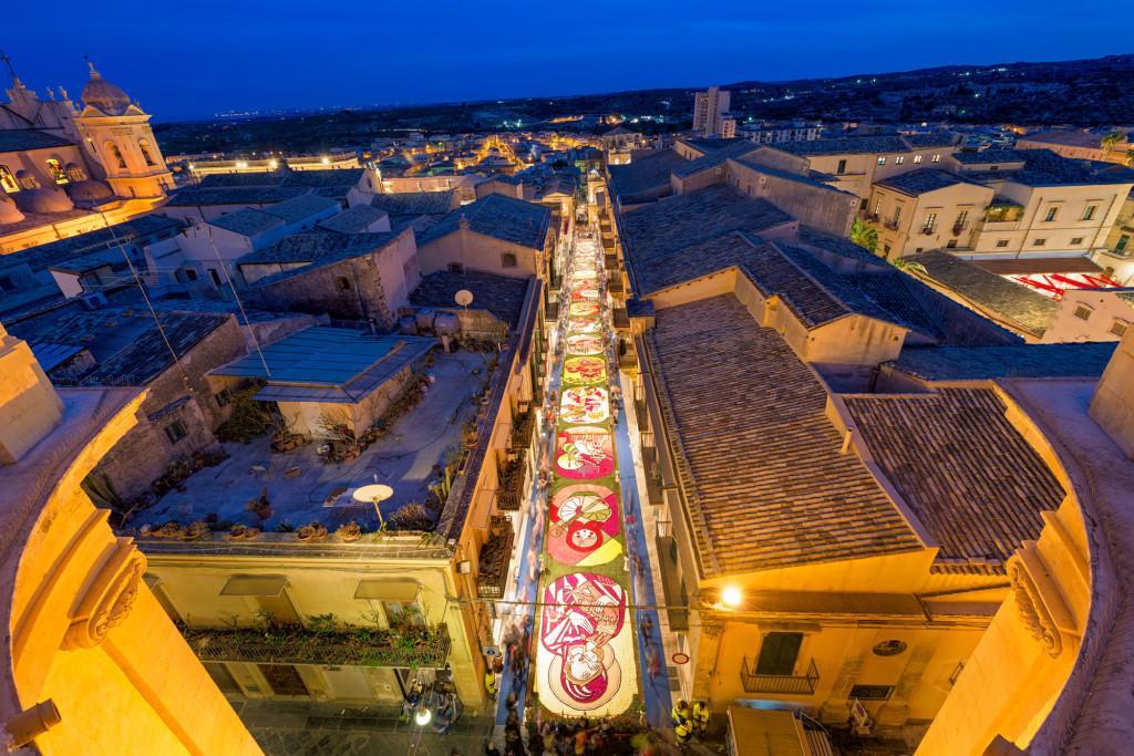 Bed and Breakfast Le Tre Rose Di Maria Noto Exterior foto
